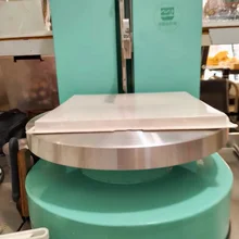 110V 220V 4-12 Inch Birthday Cake Cream Icing Coating Machine Bread Wedding Cake Cream Butter Spreading Daubing Icing Equioment