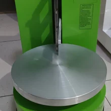 110v 220v Automatic Birthday Cake Smoothing Coating Machine Cakes Plastering Cream Coating Filling Machine Cooking Appliance